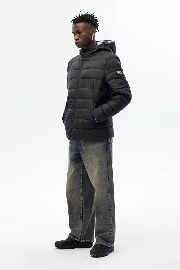 Erkek Dolumlu Su ve Rüzgar Geçirmez Kapüşonlu Mont