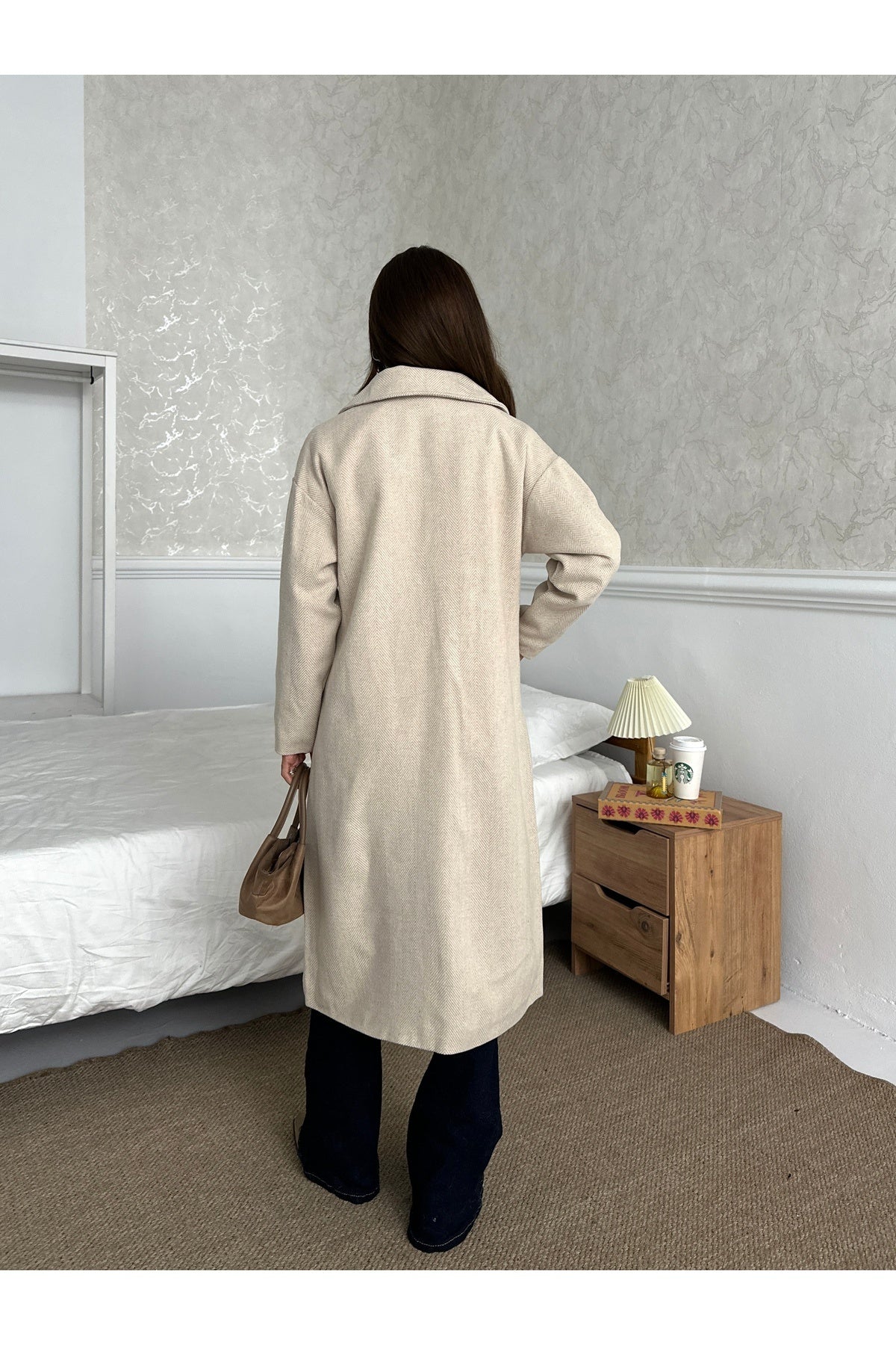 Yünlü Oversize Kalıp Kruvaze Kaban